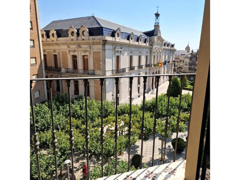 Duplex De Diseno Jaen Centro-Catedral Leilighet Eksteriør bilde